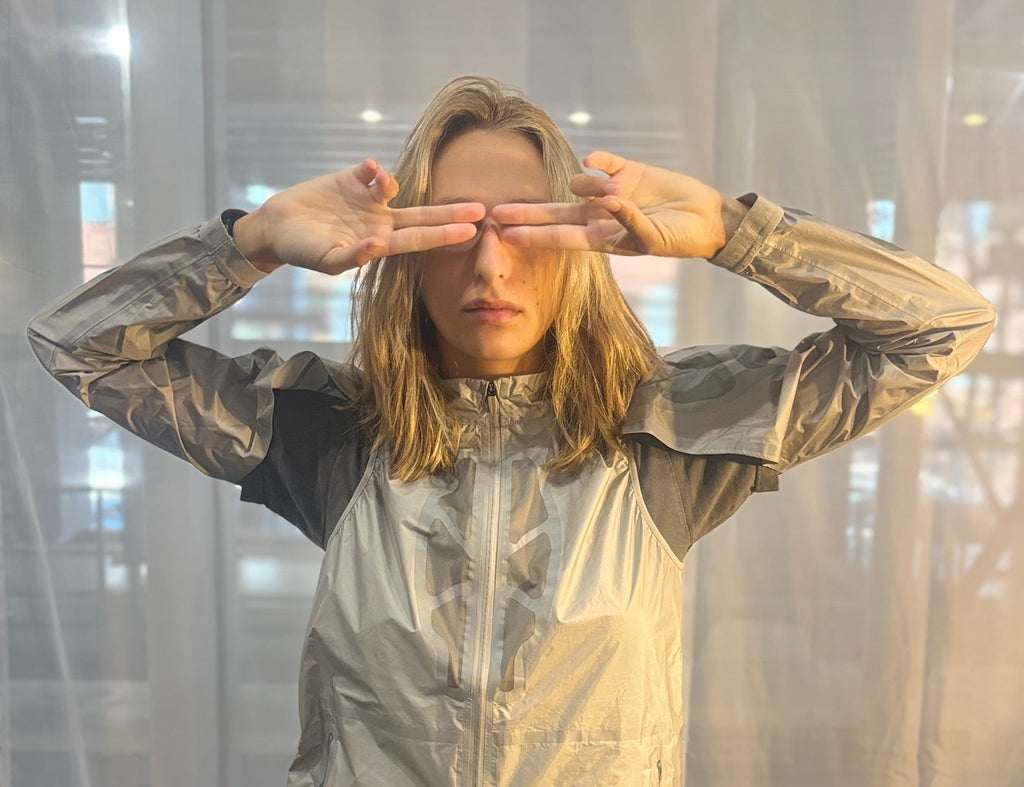 Gyakusou Silver Running Two-Piece Windbreaker